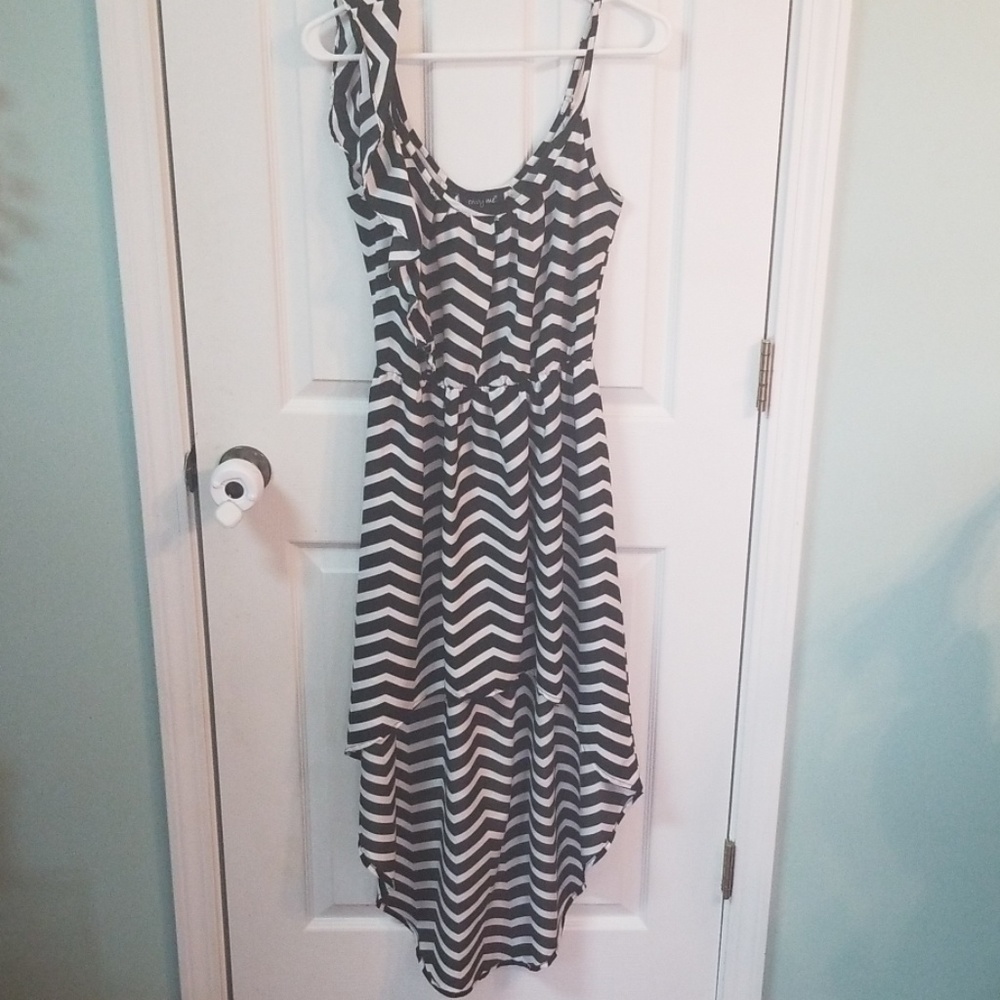 ENVY ME ❤ black & white striped dress EUC